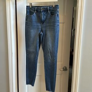 American Eagle Super High Rise Jegging